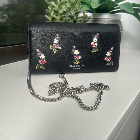 Kate Spade x Disney Minnie Mouse Black Clutch Bag with Chain Strap - Picture 3 of 13